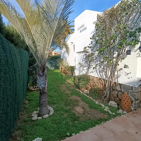 La Casilla De Miguel Con Jardin Privado Y Piscinas Hébergement de vacances *