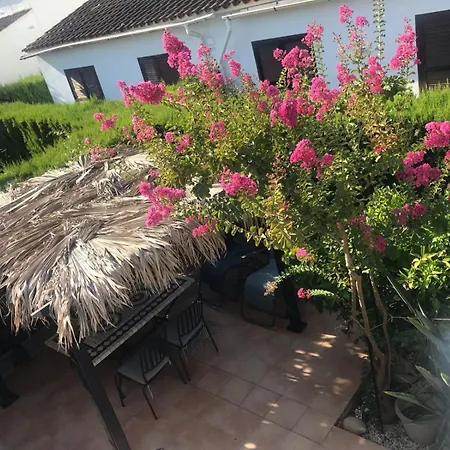 La Casilla De Miguel Con Jardin Privado Y Piscinas *